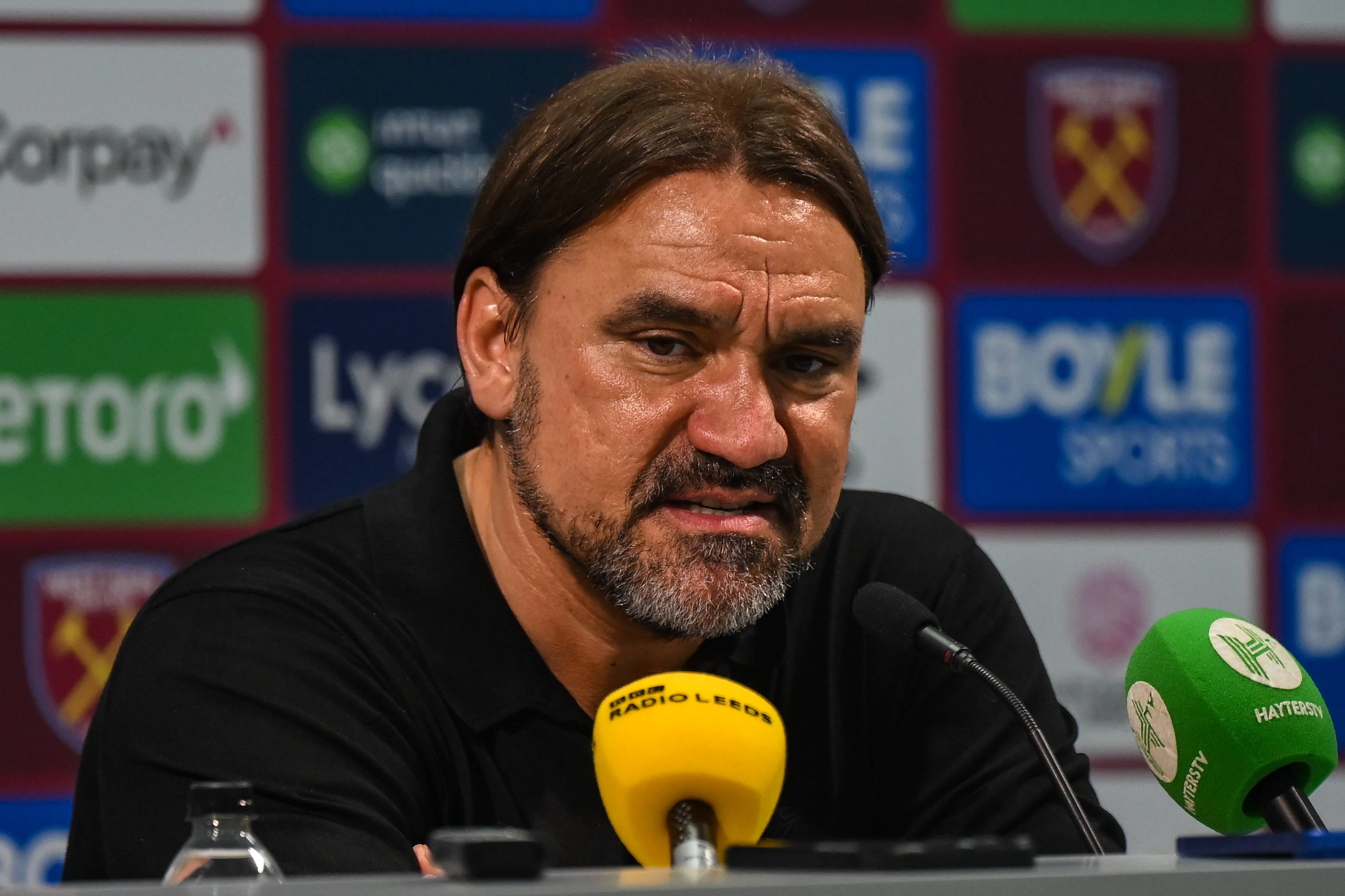 Daniel Farke, manager of Leeds United, speaks to the press