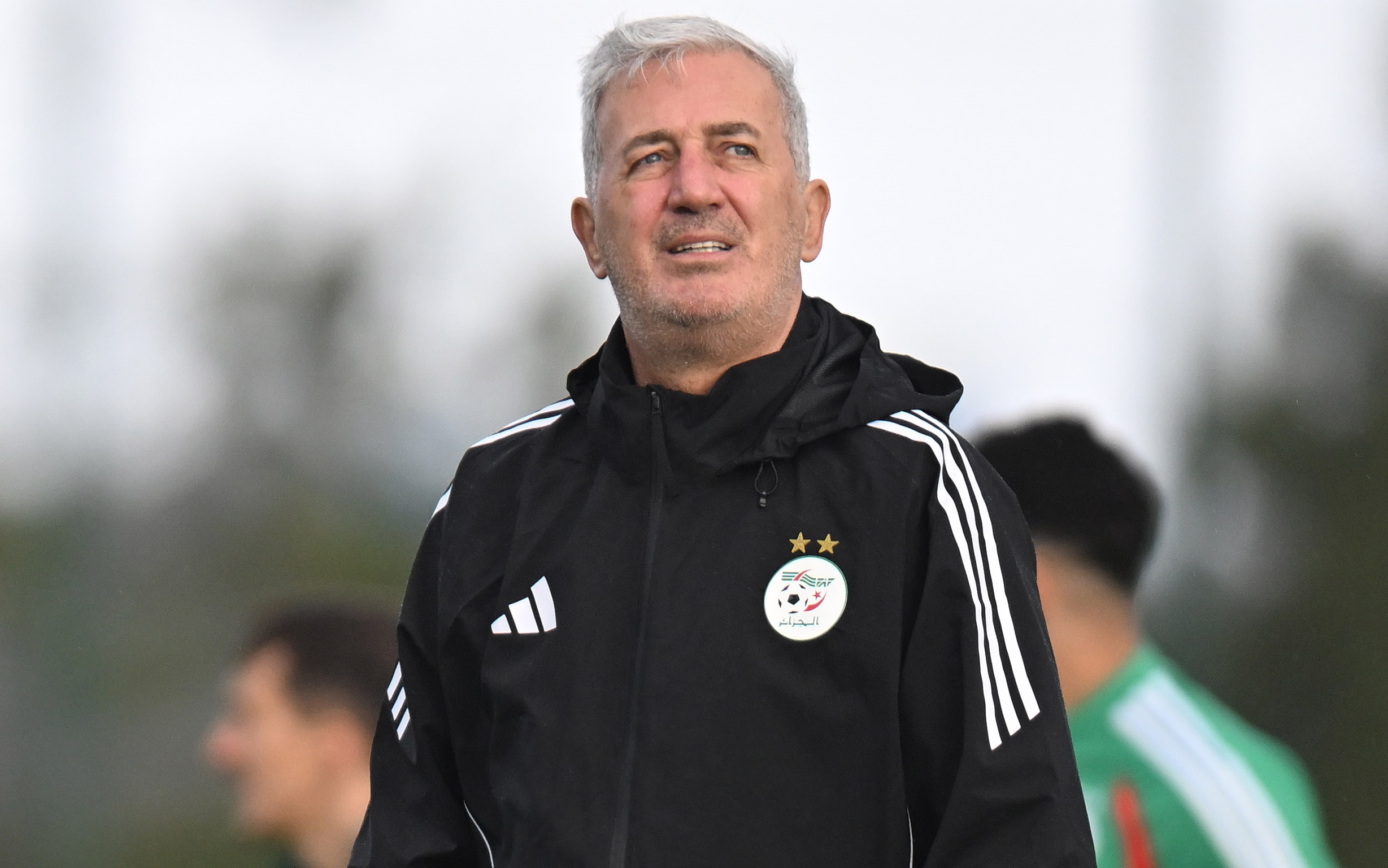 Alg&eacute;rie : &ldquo;je suis l&agrave;&rdquo;, un gardien tomb&eacute; aux oubliettes se propose &agrave; Vladimir Petkovic !