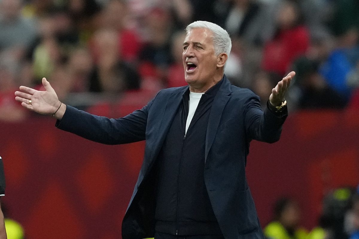Algérie : Petkovic épargné, son staff sacrifié après le fiasco du Mondial ?